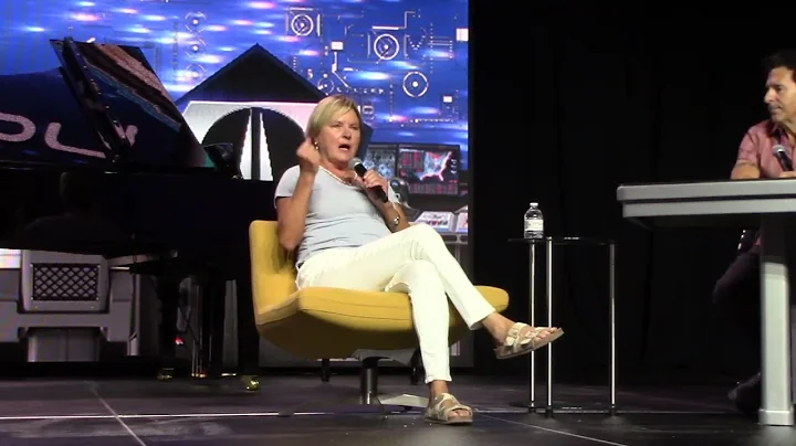 Denise Crosby Photo 37