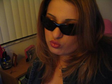 Christy Fernandez Photo 17