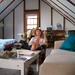 Julie Thacker Photo 32