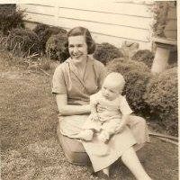 Katherine Bernhardt Photo 1