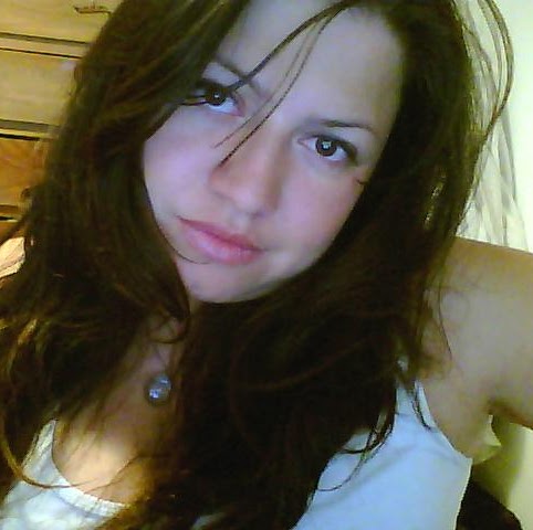 Angela Sanabria Photo 14