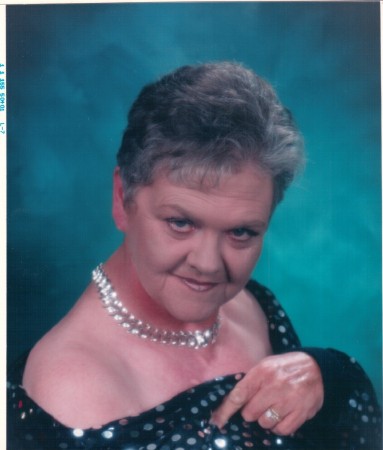 Barbara Hughes Photo 19