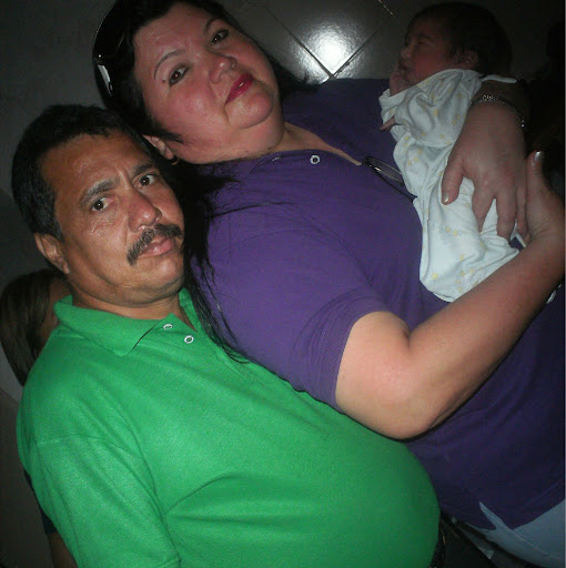 Lenny Gomez Photo 14