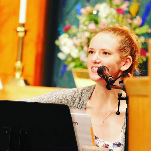 Amy Prince Photo 9