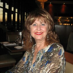 Anne Duff Photo 10