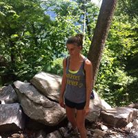 Liz Fleming Photo 7