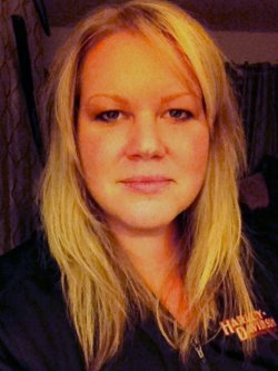 Emily Crawford Photo 9