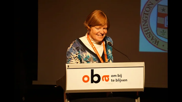 Anne Connolly Photo 38