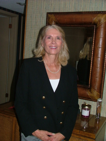 Joan Sommers Photo 10