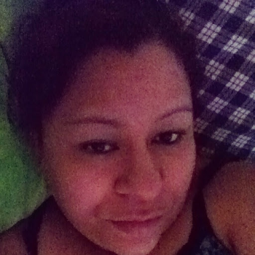 Elda Reyes Photo 15