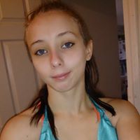 Janelle Warren Photo 6