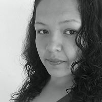 Johana Deleon Photo 1