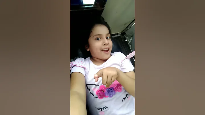 Janet Nolasco Photo 17