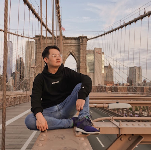 Eric Kong Photo 15