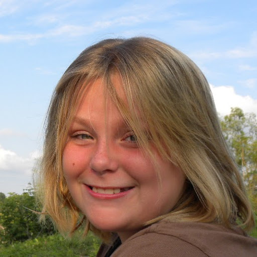 Amber Crutchfield Photo 9