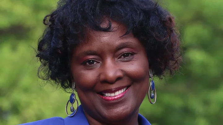 Cynthia Malone Photo 24