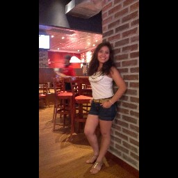 Lilly Vargas Photo 14