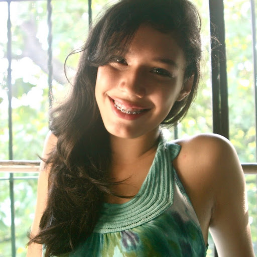 Melanie Lara Photo 14