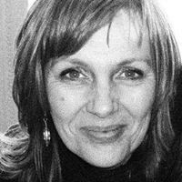 Deborah Kendall Photo 6