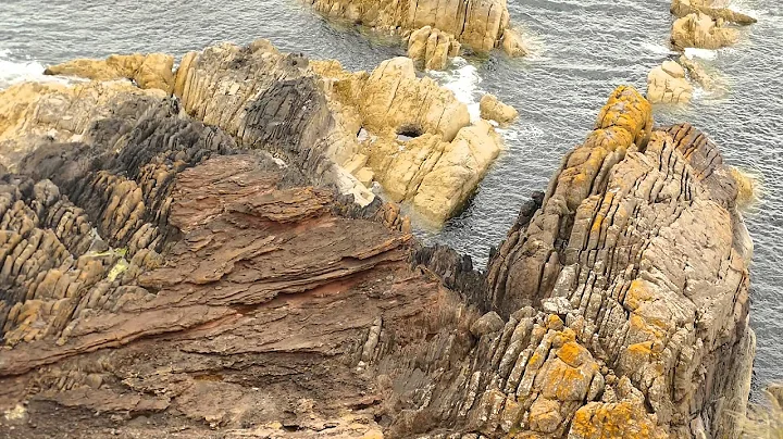 James Hutton Photo 41