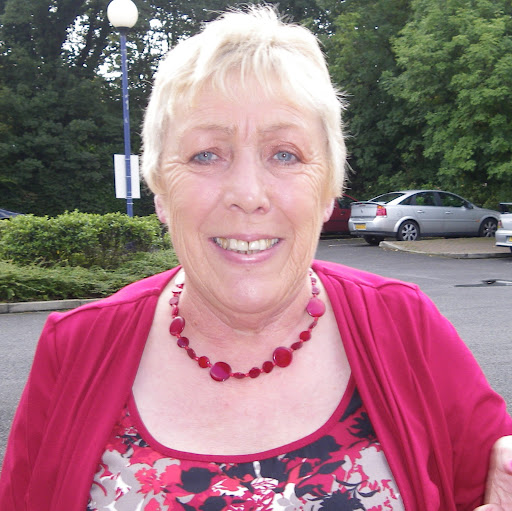 Veronica Marshall Photo 16