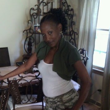 Felecia Davis Photo 10