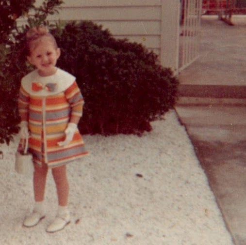 Tracie Hall Photo 15