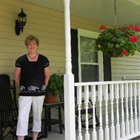 Vickie Young Photo 4