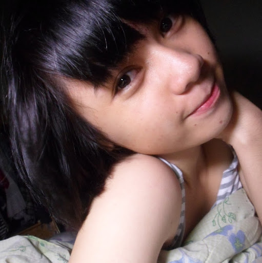 Amie Nguyen Photo 13