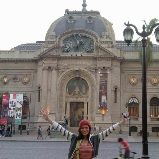 Julia Benitez Photo 10