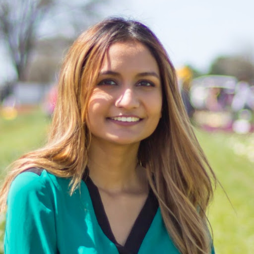 Zahra Khan Photo 17