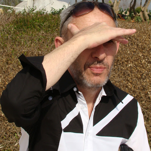 Edward Land Photo 11