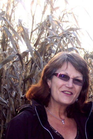 Maureen Walker Photo 17