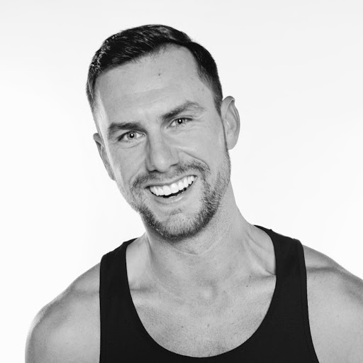 Jeffrey Carlson Photo 17