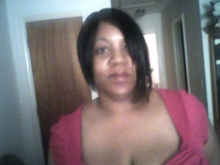 Clara Jones Photo 19