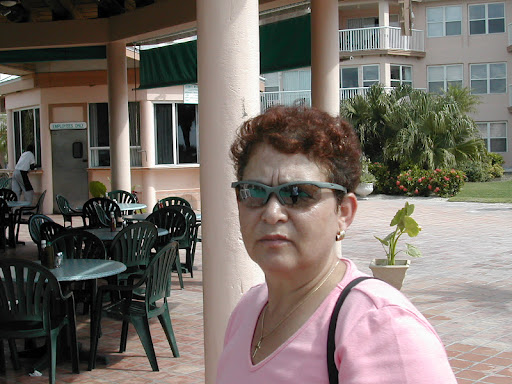 Linda Montgomery Photo 14