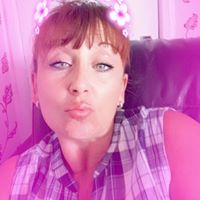 Amanda Parkin Photo 6