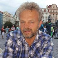 Robert Torp Photo 7