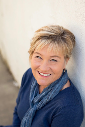 Robin Ross Photo 20