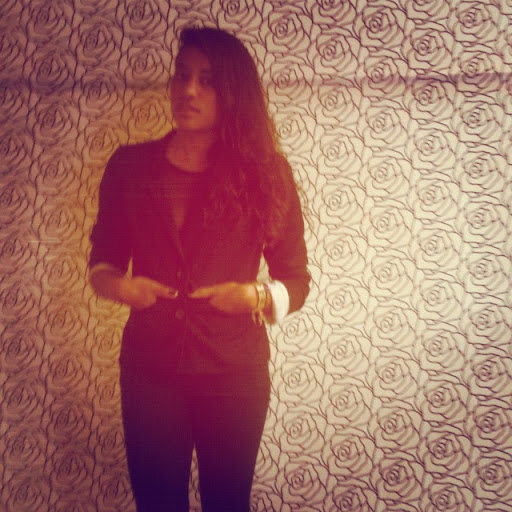 Pamela Suarez Photo 14