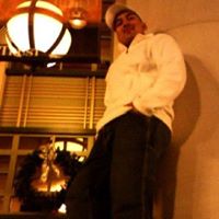 David Bustos Photo 7