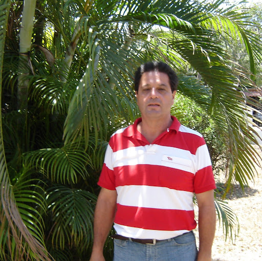 Alvaro Sandoval Photo 11