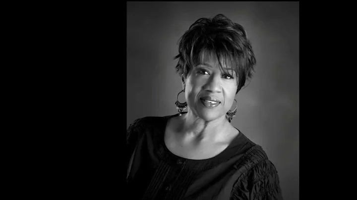 Janet Clayton Photo 33