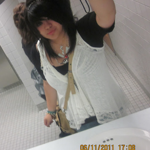 Jeanette Garza Photo 12