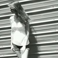 Julie Fielding Photo 3