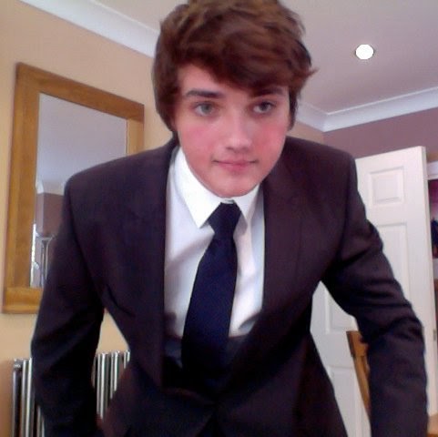 Cameron Hunter Photo 12