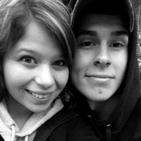 Nicole Wiebe Photo 4