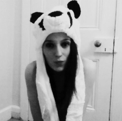 Cara Young Photo 13