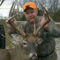 Darren Snyder Photo 3