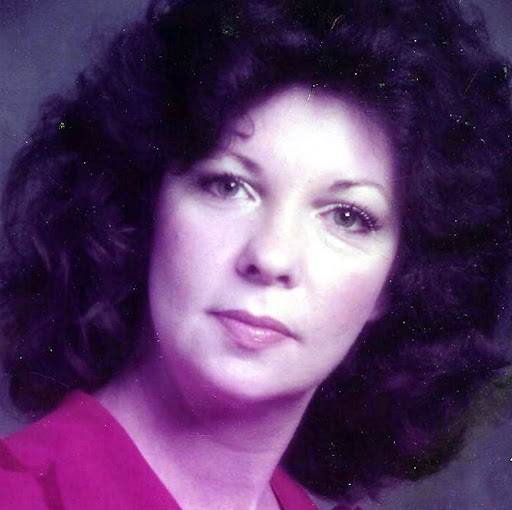 Glenda Smith Photo 16